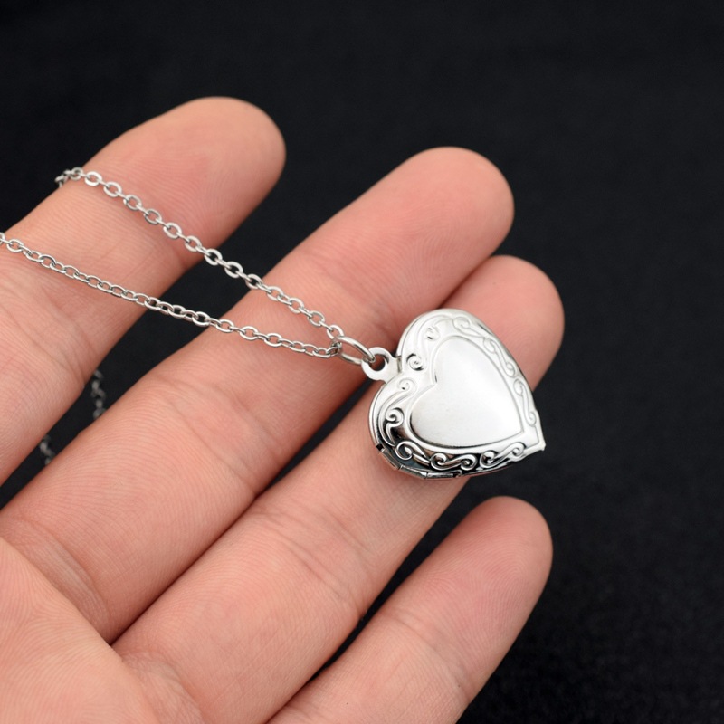 Liefde Hart Medaillon Hanger K - Men Accessories Locket recensie en prijs